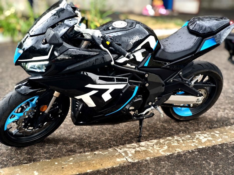 Продам мотоцикл Taro TR400