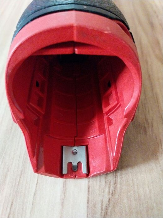 Milwaukee  M12SI