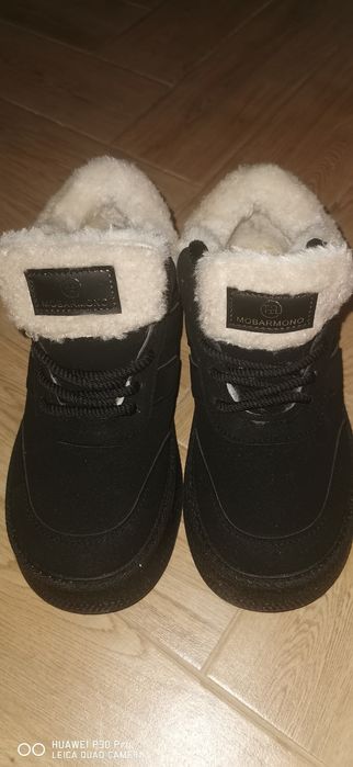 Buty ocieplane kożuszkiem