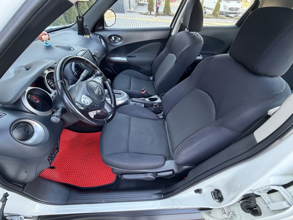 Nissan Juke, 1,6 газ/бенз, АКПП