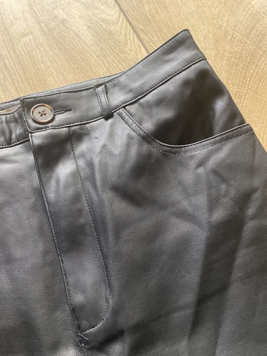 Skórzana spódniczka mini PULL&BEAR 36 S