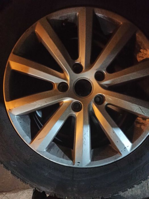 Felgi z oponami zimowymi - 235/60/18