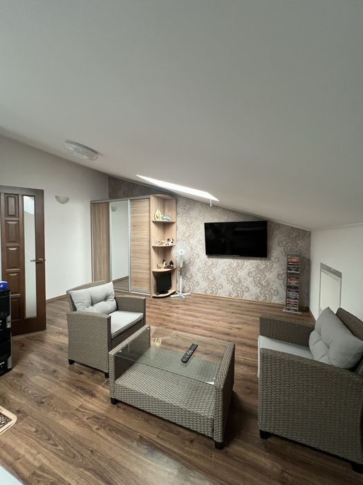 Продаж таунхаусу котеджу в с. Ременів близько до Львова