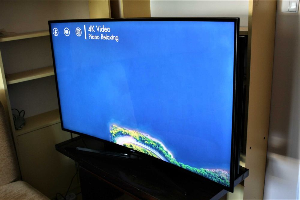 Telewizor Samsung 55 cali 4K Ultra HD Smart TV WiFI HDR np na działkę