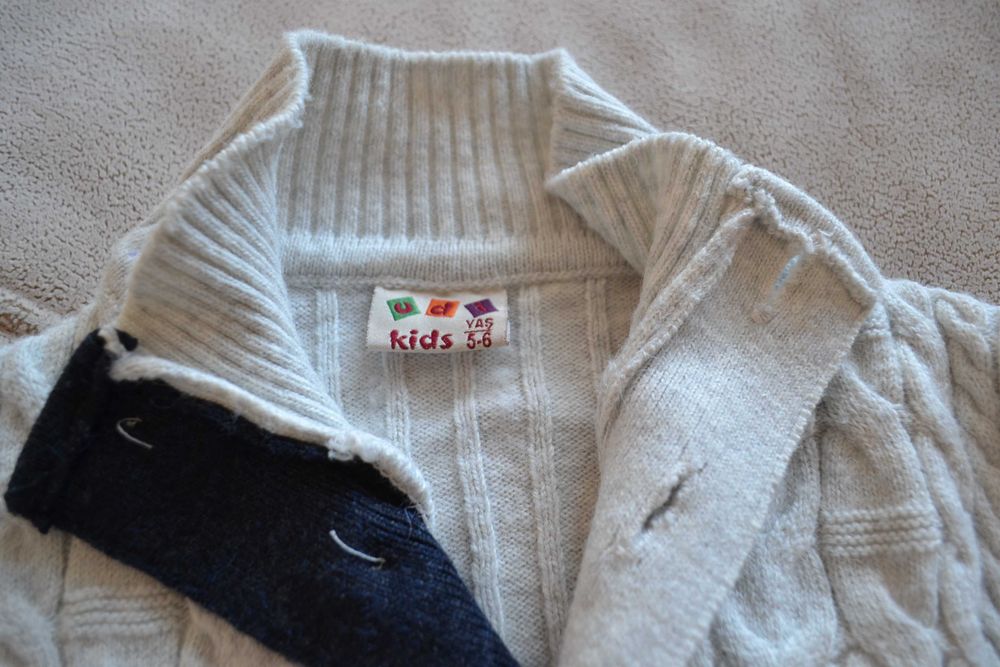 Теплая кофта на пуговицах