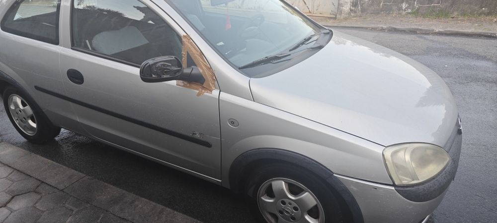 Opel corsa C 1.7 dti sport comercial