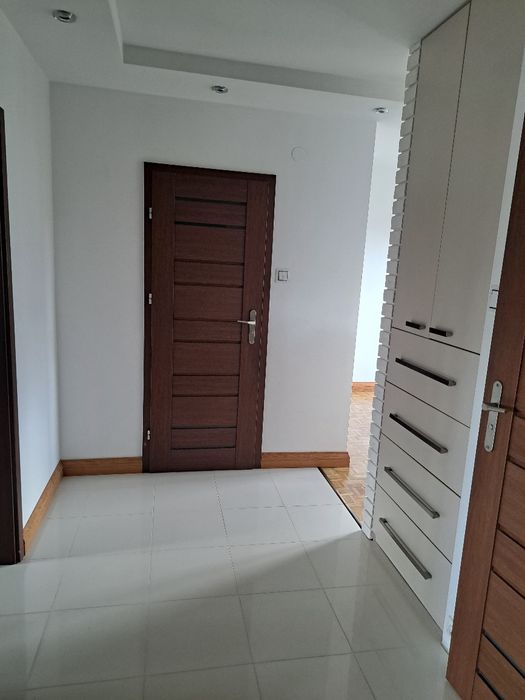 Mieszkanie 72m2 centrum ul. żelazna parking