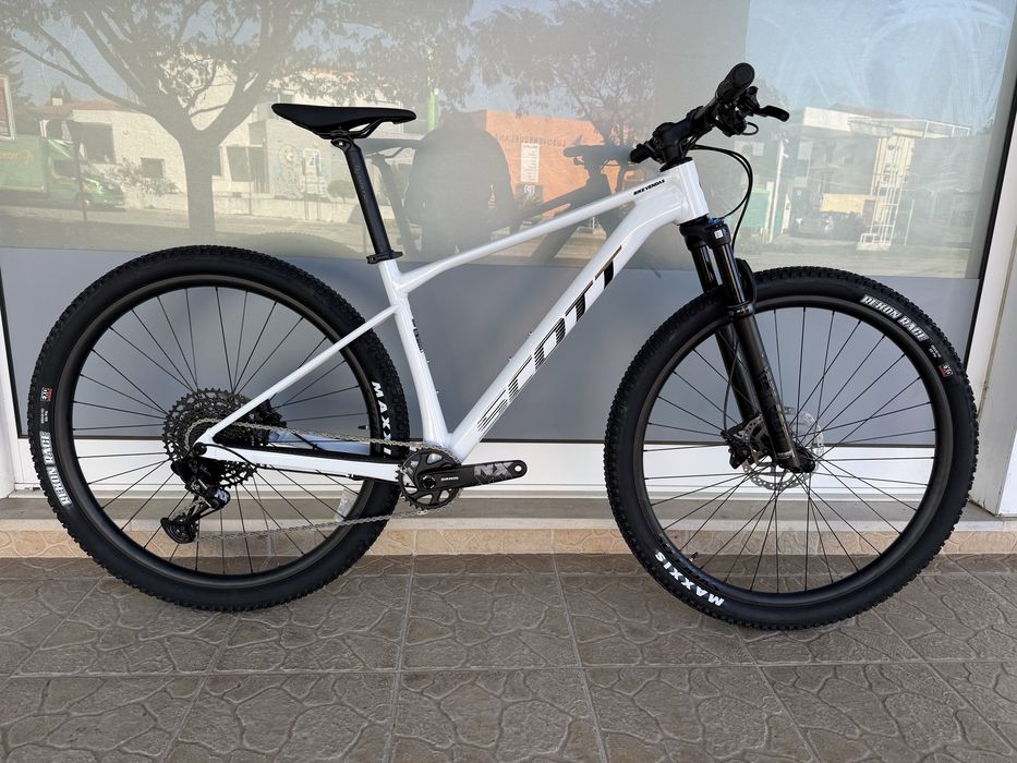 PROMOÇÃO - bicicleta scott Scale 29 - Fox