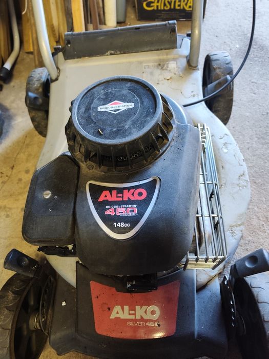 Sprzedam kosiarkę alko na części