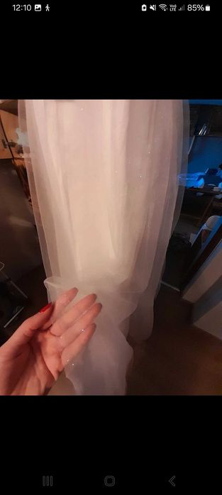 Biała suknia ślubna