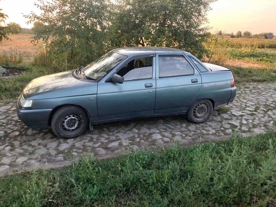 Продам ВАЗ 2110 на повному ходу