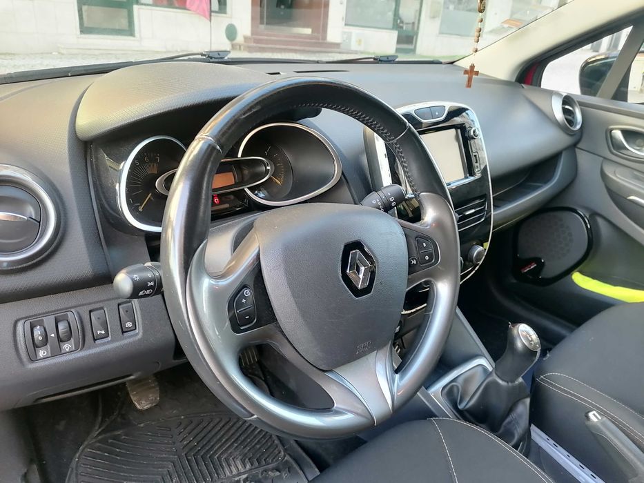 Renault Clio limited