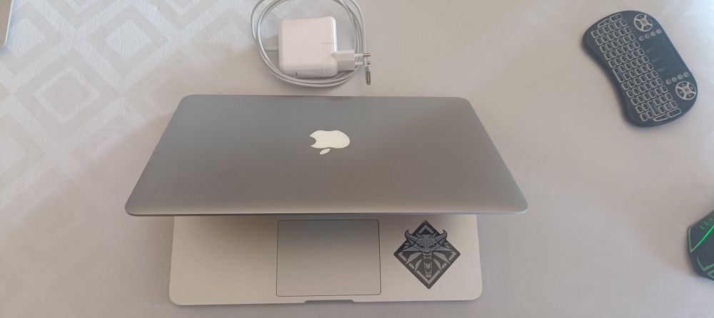 MacBook Pro Retina 13" Early 2015 – Estado Impecável 10/10 | 2,9 GHz | 8GB Ram SSD