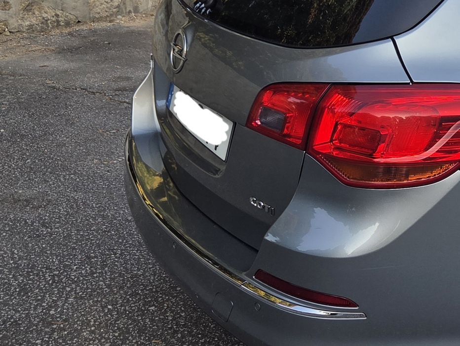 Opel Astra Sports Tourer 1.6 cdti (2015) - excelente estado (abaixo de 200mil km)