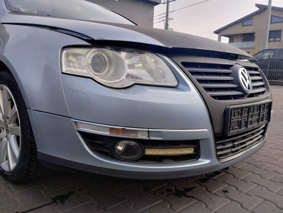 zderzak przód przedni VW Passat B6 LB5M, częsci