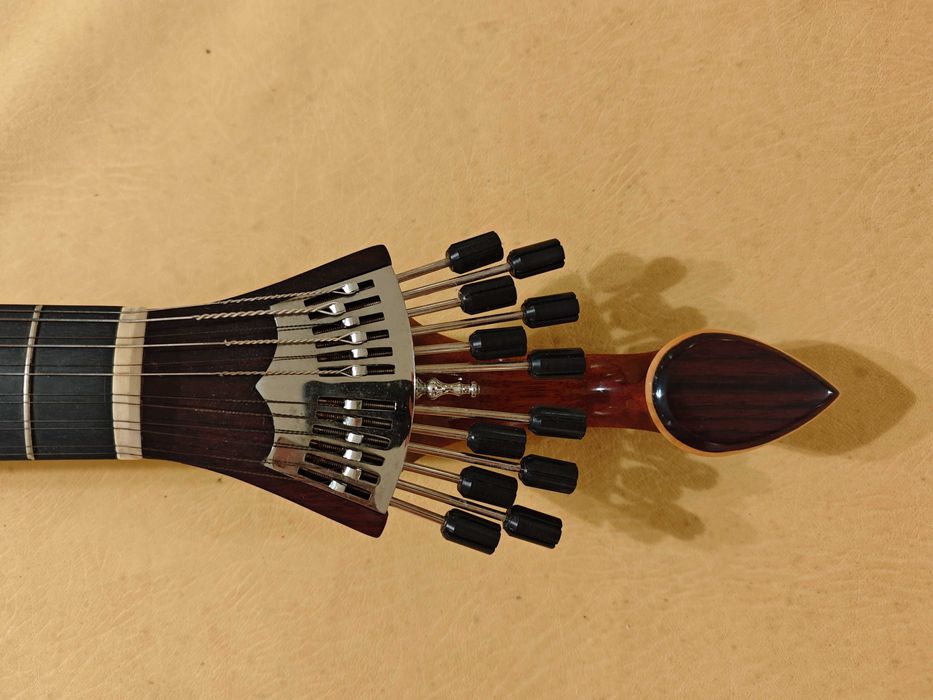 Guitarra Portuguesa