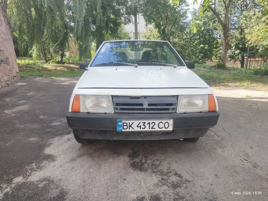 Продам машину повністю на ходу