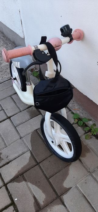 Біговел lionelo для дівчинки