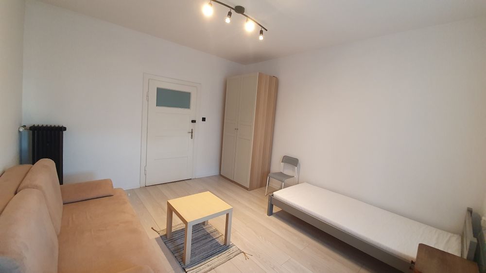 Pokoj 16 m² w przestronnym mieszkaniu Gliwice - Więcej