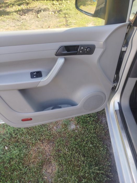 продам Volkswagen Caddy