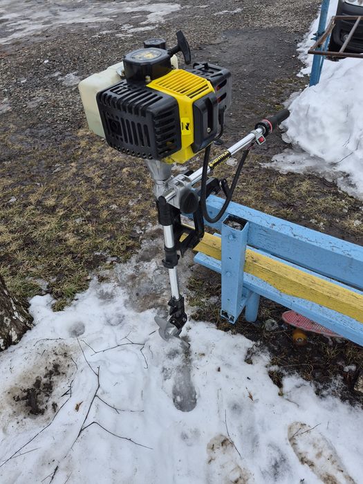 Двигун на човен 2т