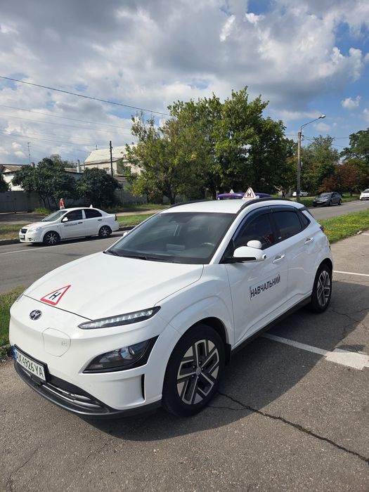 Автоинструктор Харьков.Уроки