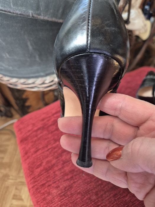 Manolo Blahnik 36