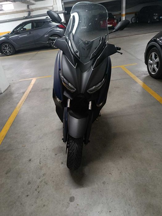 Moto Yamaha Xmax 300