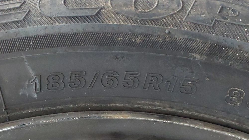Pneu suplente PEUGEOT 208