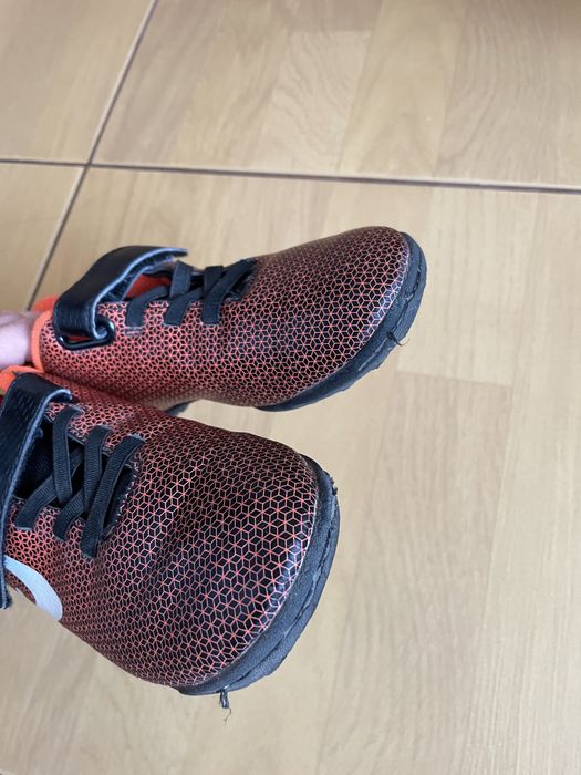 Бутсы Demix спортмастер демикс 35 размер оранжевые