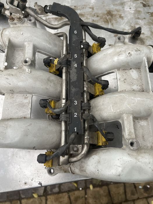 Впускной коллектор Opel v2.5l
