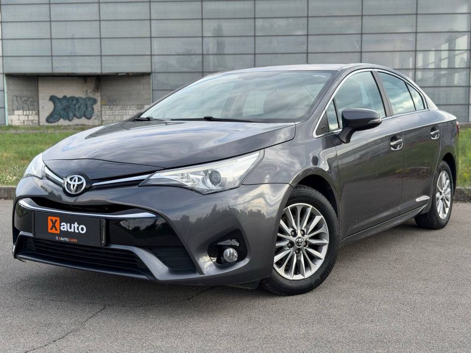 Toyota Avensis 2016
