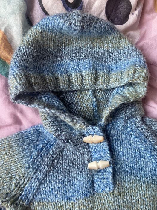 Sweter wełniany hand made 104