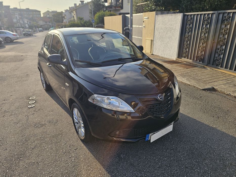 Lancia Ypslon 1.2 Gasolina Ano 2014