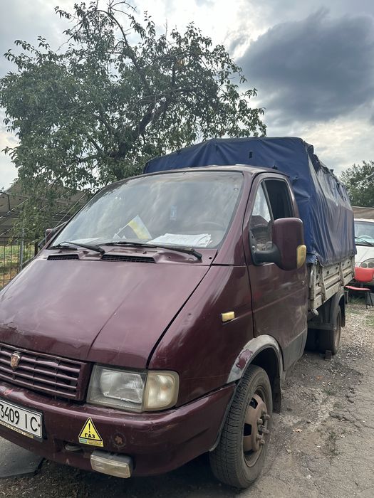 Продам газель по запчастям
