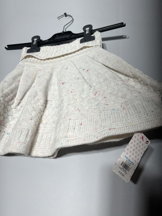 Nowa spódniczka w rozmiarze na 2-3 lata, 98 cm, marki Primark