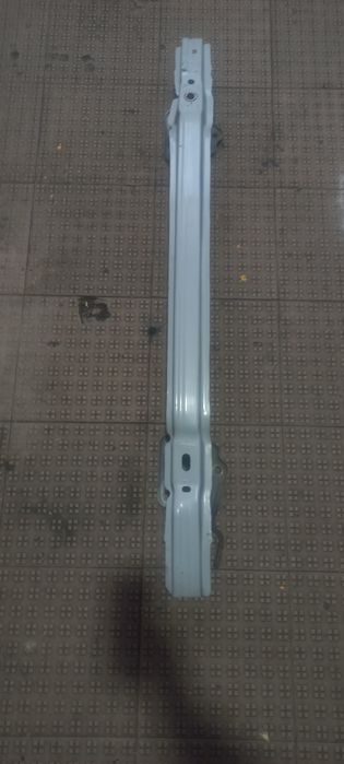 Párachoques bmw e91 reforço