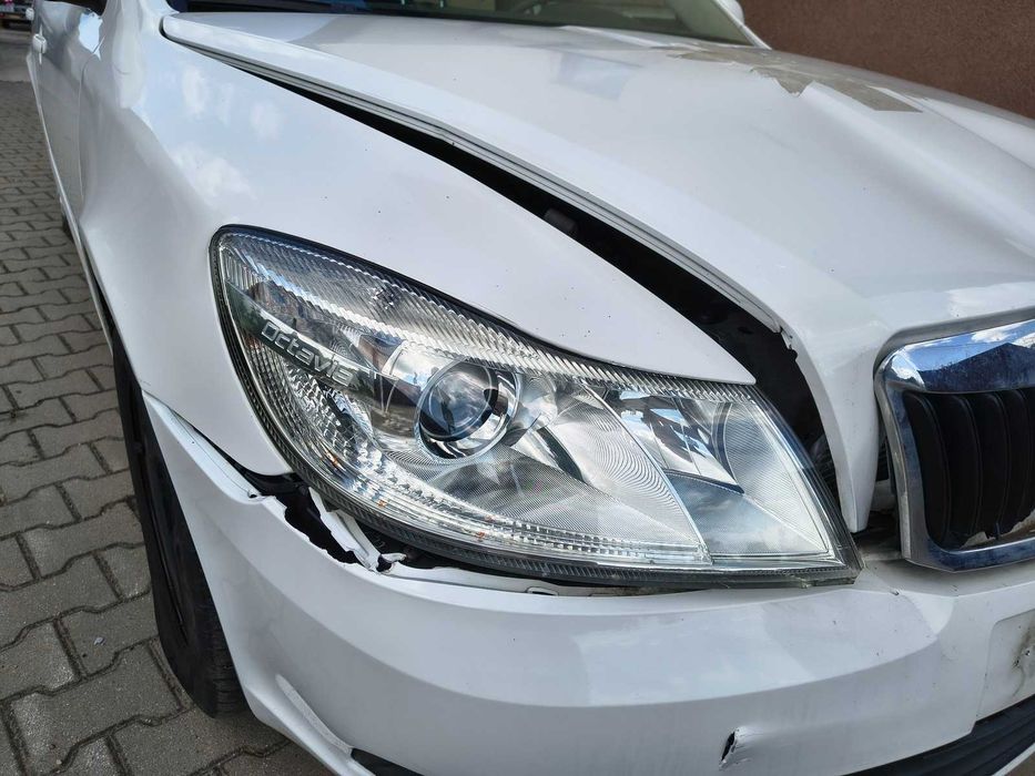 Skoda Octavia II Lift 1.6 TDI cała na części CAYC LF9E