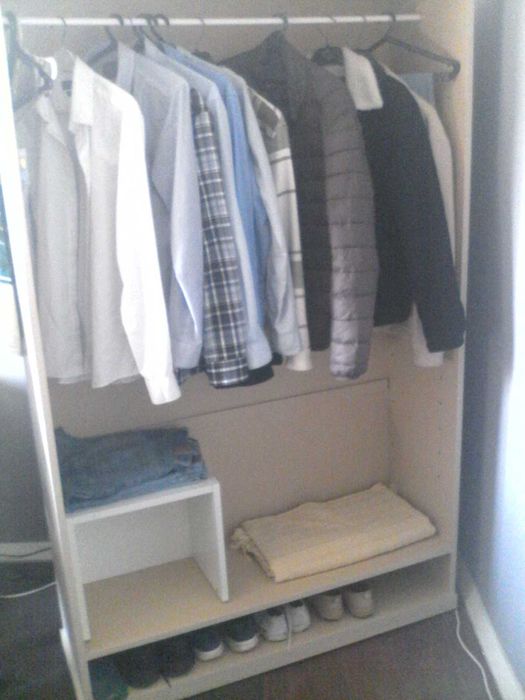 Roupeiro ripado nas costas