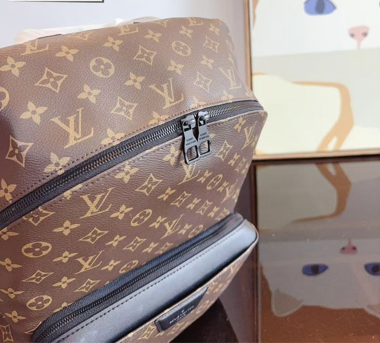 LOUIS VUITTON eclipse monogram мужской коричневый рюкзак портфель