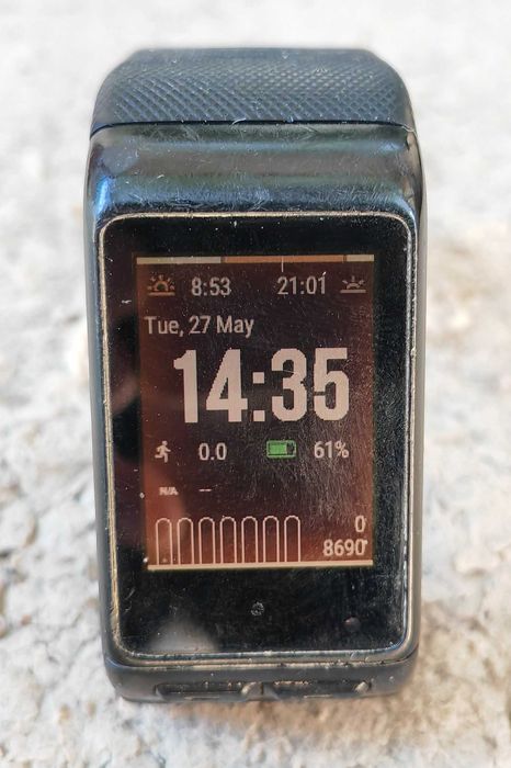 Фитнесс браслет GARMIN Vivoactive HR