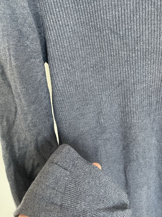 sweterkowa sukienka jesienna damska