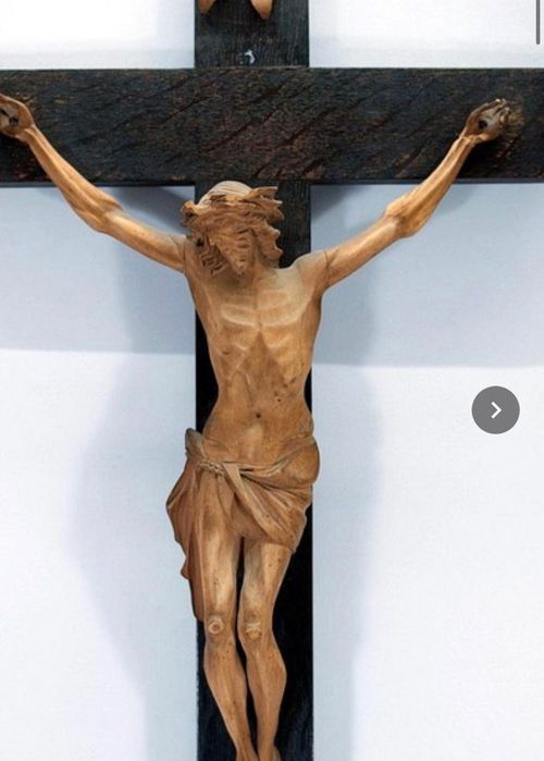 Crucifixo antigo em madeira 70 x 33 cm