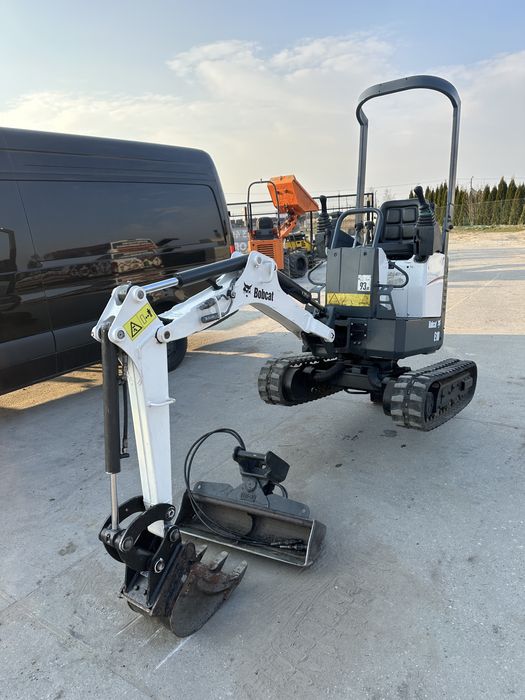 Bobcat e10z 2021r bobcat e19 jcb minikoparka mikrokoparka 1tona 2 tony