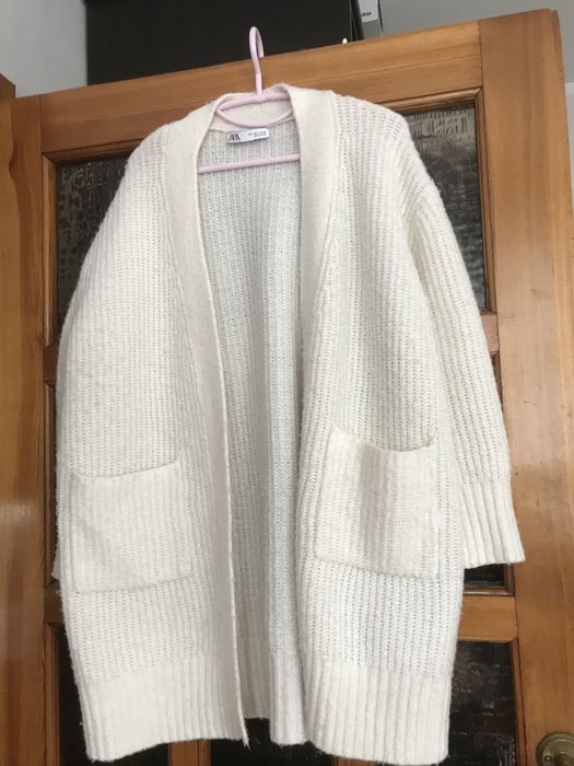 Zara kardigan damski biały r. S oversize.