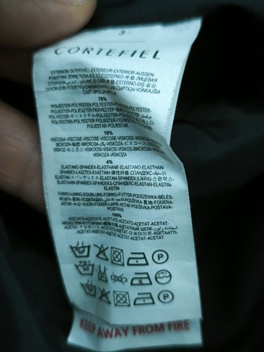 Vestido elegante e intemporal