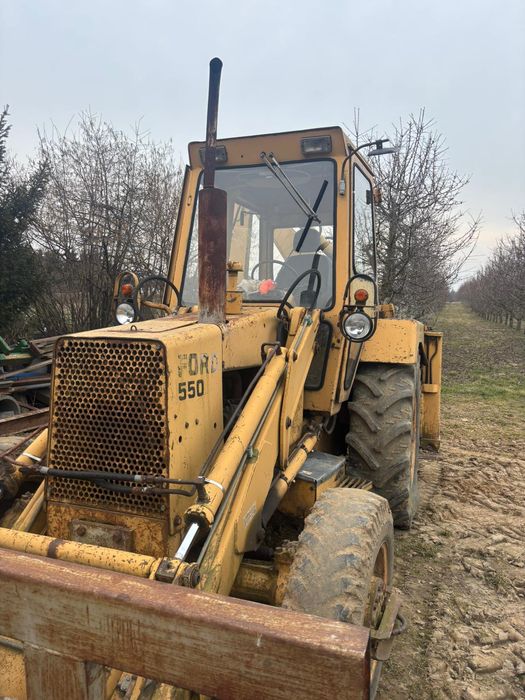 Koparko Ładowarka Ford 550 4x4