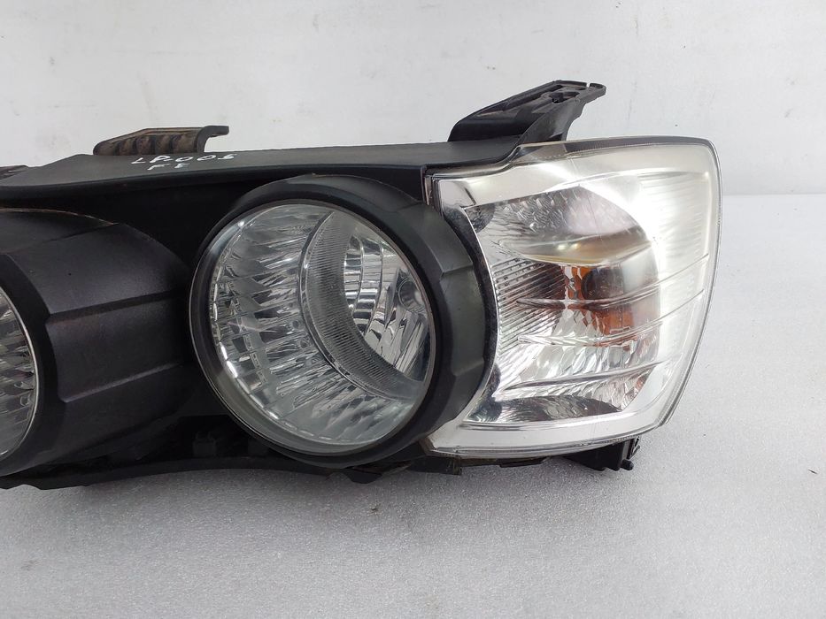 Ótica / farol esquerda CHEVROLET Aveo Hatchback (T300)