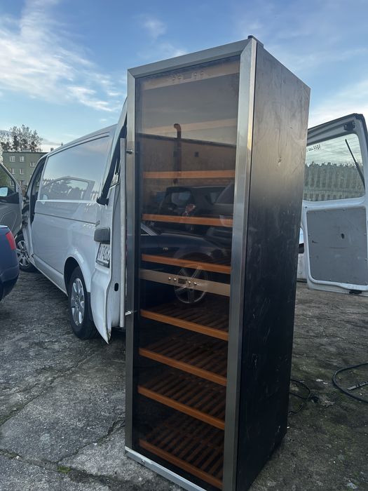 Lodowka Winiarka Caso 180