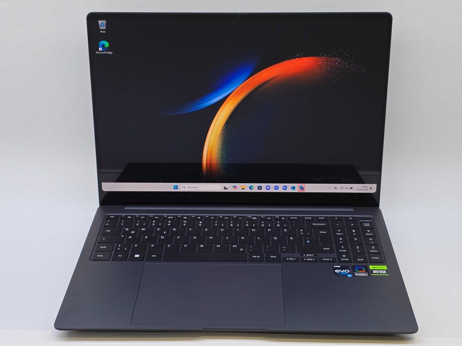 Samsung Galaxy Book 3 Ultra Amoled 16" I7 RTX 4050 512gb/16gb